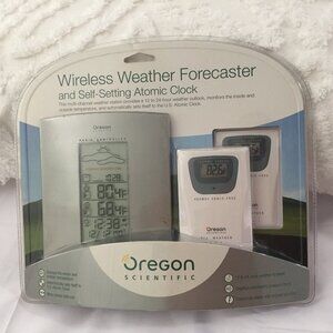 Oregon Scientific  Wireless Weather Forecaster w/Self Setting Atomic Clock